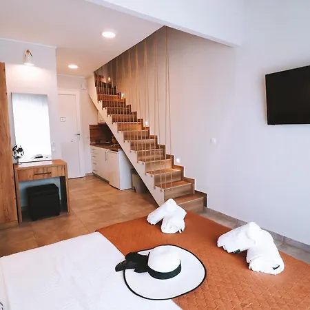 Sithon Diamond Daire Nikiti (Sithonia)